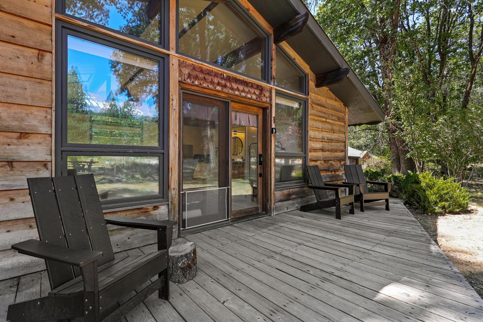 Basecamp Lodge Mount Shasta Kültér fotó